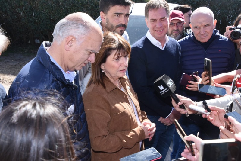 Bullrich en Olavarra: fogn, conferencia y recorrida
